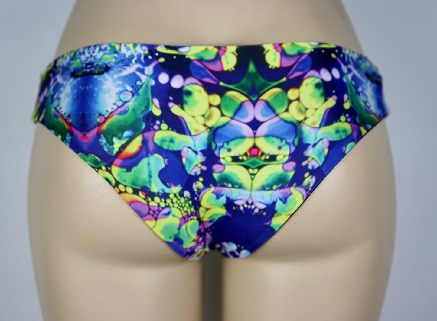 Rainbow Liquid Lights Front Loop Bottom