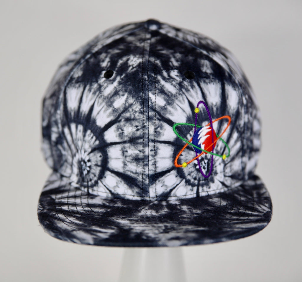 Tie Dyed Autumn Spiral Flex Fitted Hat with embroidered Psychatomic logo.  Grateful Dead / Phish Lot.  Jammin On Maui.